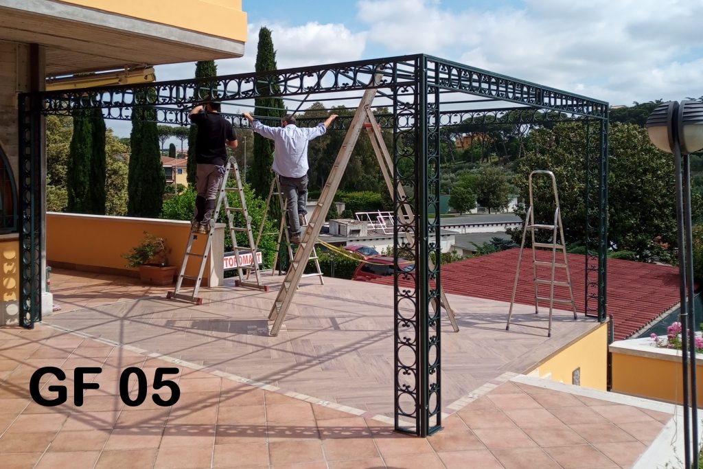 Gazebo in ferro battuto 