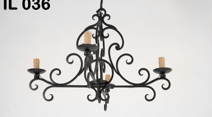 Lampadario in ferro battuto IL 036
