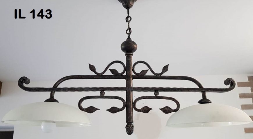 Lampadario in ferro battuto IL 143