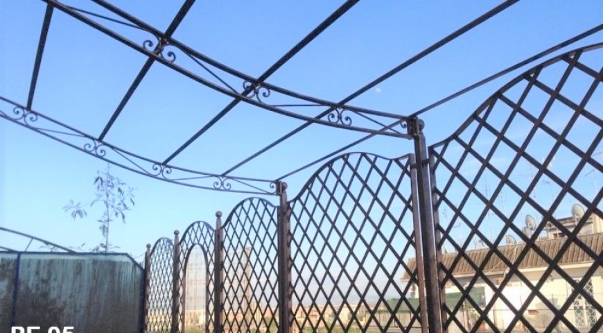 Pensilina in ferro battuto PE 05