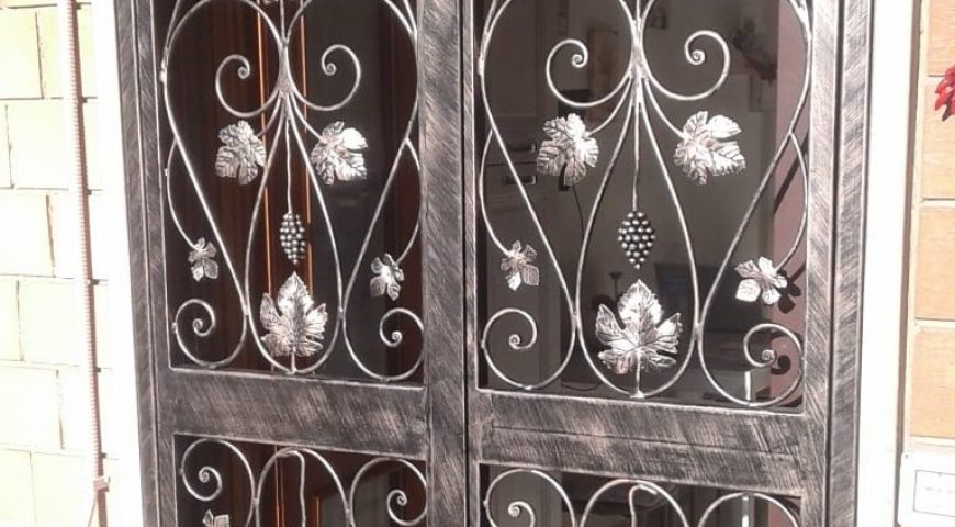 Grata di protezione in ferro battuto GP 34