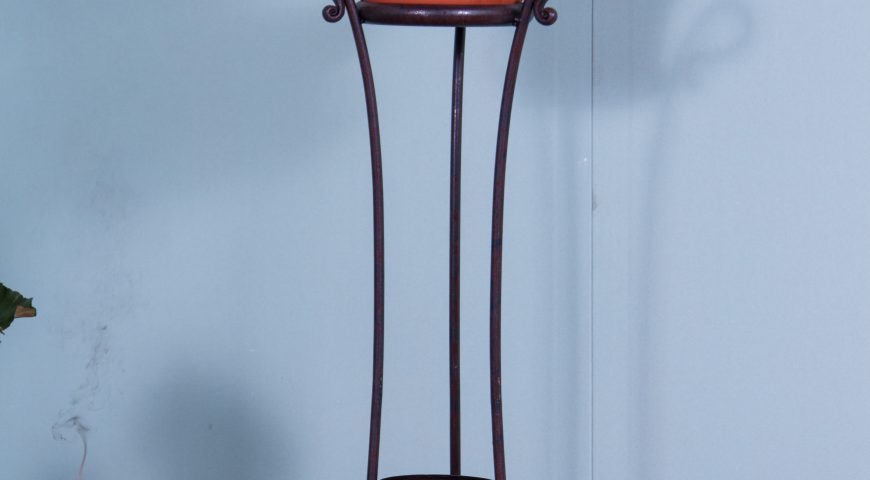 Fioriera in ferro battuto PF 09