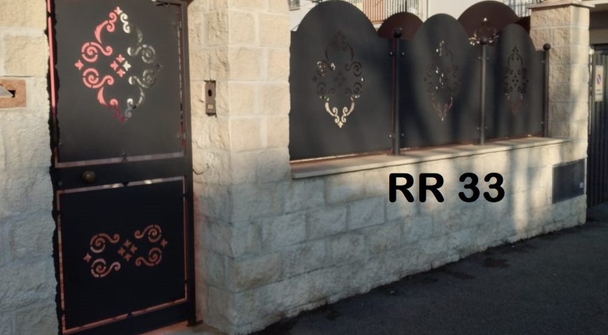 Ringhiera per recinto in ferro battuto RR 33