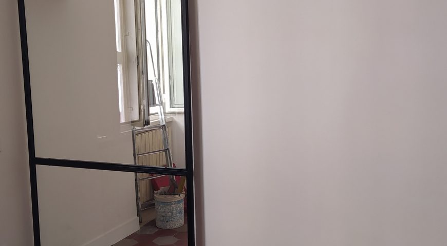 Porta scorrevole in ferro e vetro LV 16