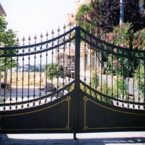 Cancello carrabile in ferro battuto CC 16