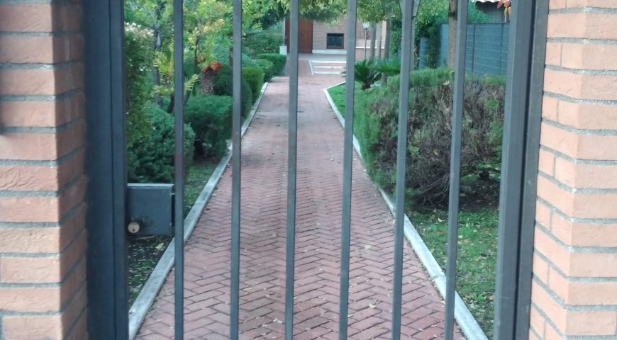 Cancello pedonale in ferro CP 08