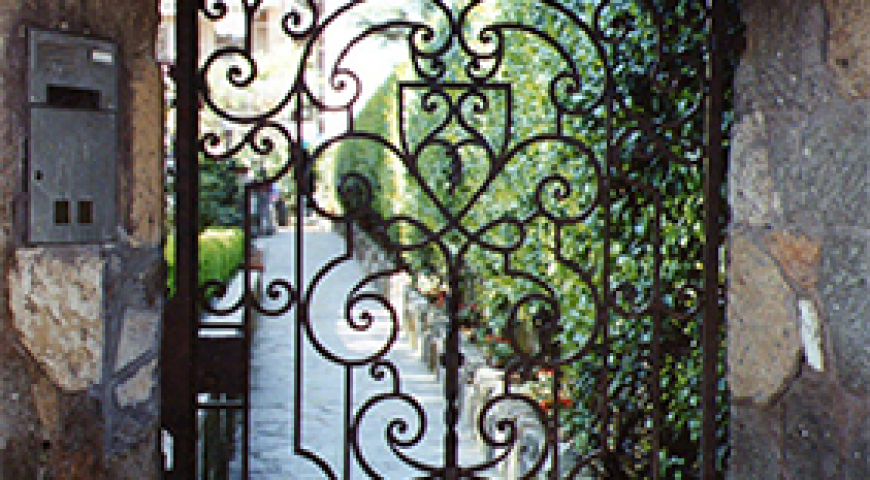 Cancello pedonale in ferro battuto CP 200